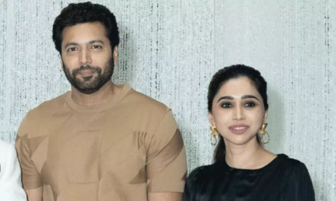 Heros ex wife asks for 40 lakh alimony per month!