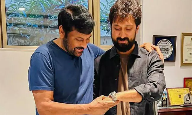 Bobby Receives Luxury Watch From Megastar