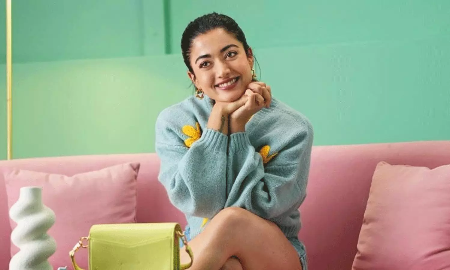 Rashmika Gives Big Advance To Newcomers In The Industry