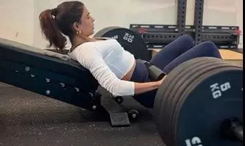 Samantha Breaks Limits Again In Gym Video