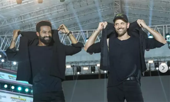 NTR, Hrithik Roshans War 2 Pre-Release Business Shocks Trade