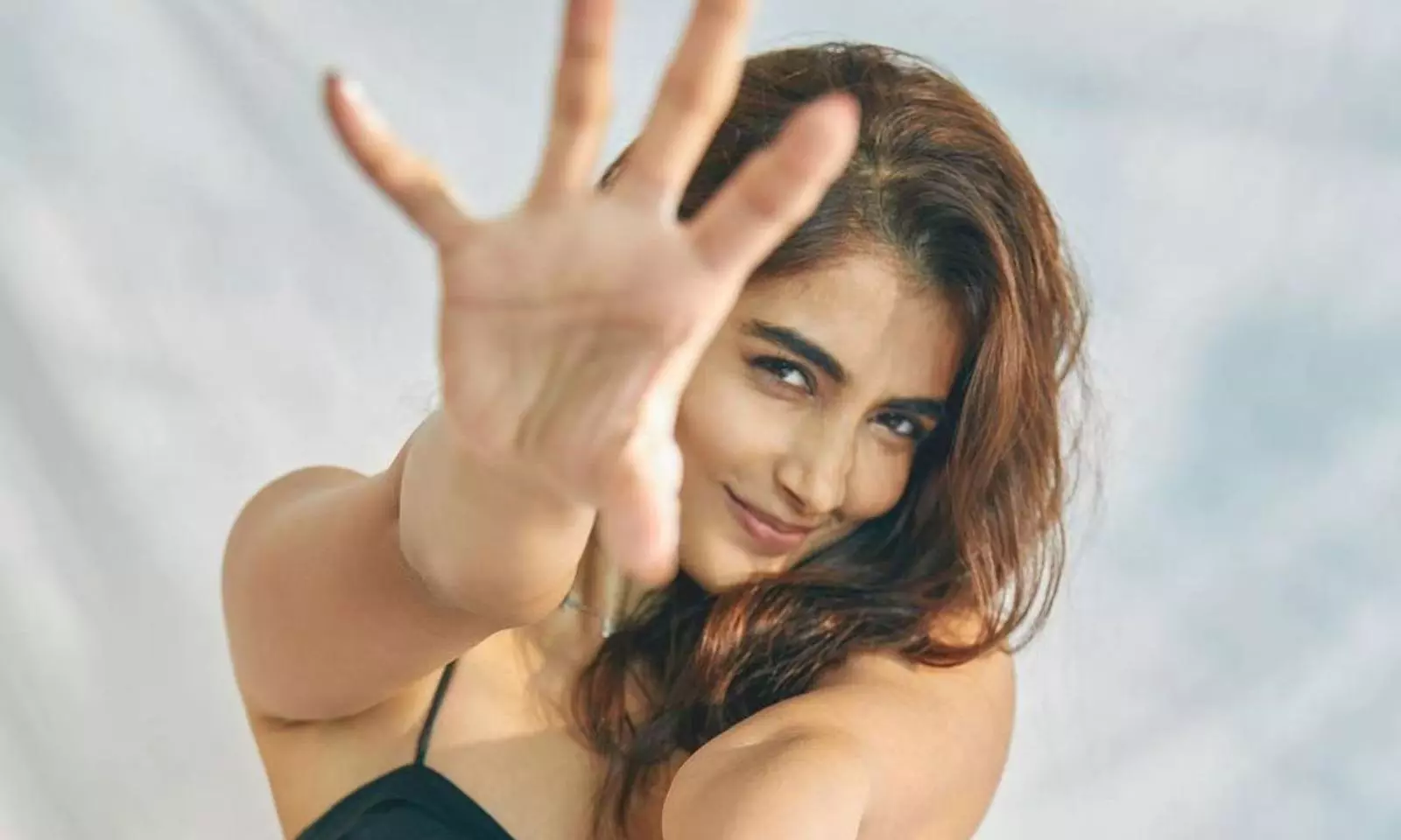 Pooja Hegde Slams Bollywood, Praises South Cinema