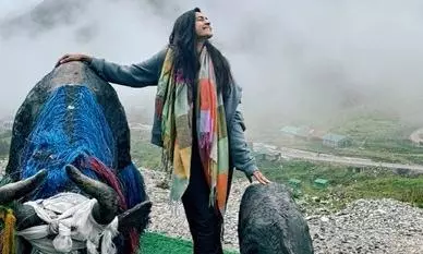 Niharika Conquers Stunning Sela Pass At 13,500ft