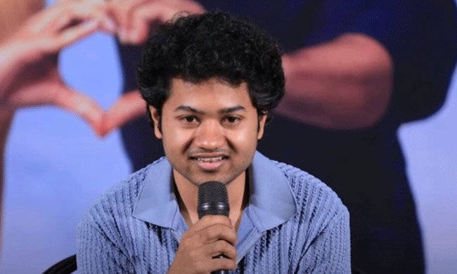 Mouli Tanuj Prasanth Opens Up On Family Problems