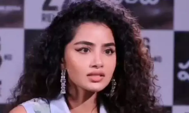 Anupama Parameswaran Bets Boldly With Paradha Premieres