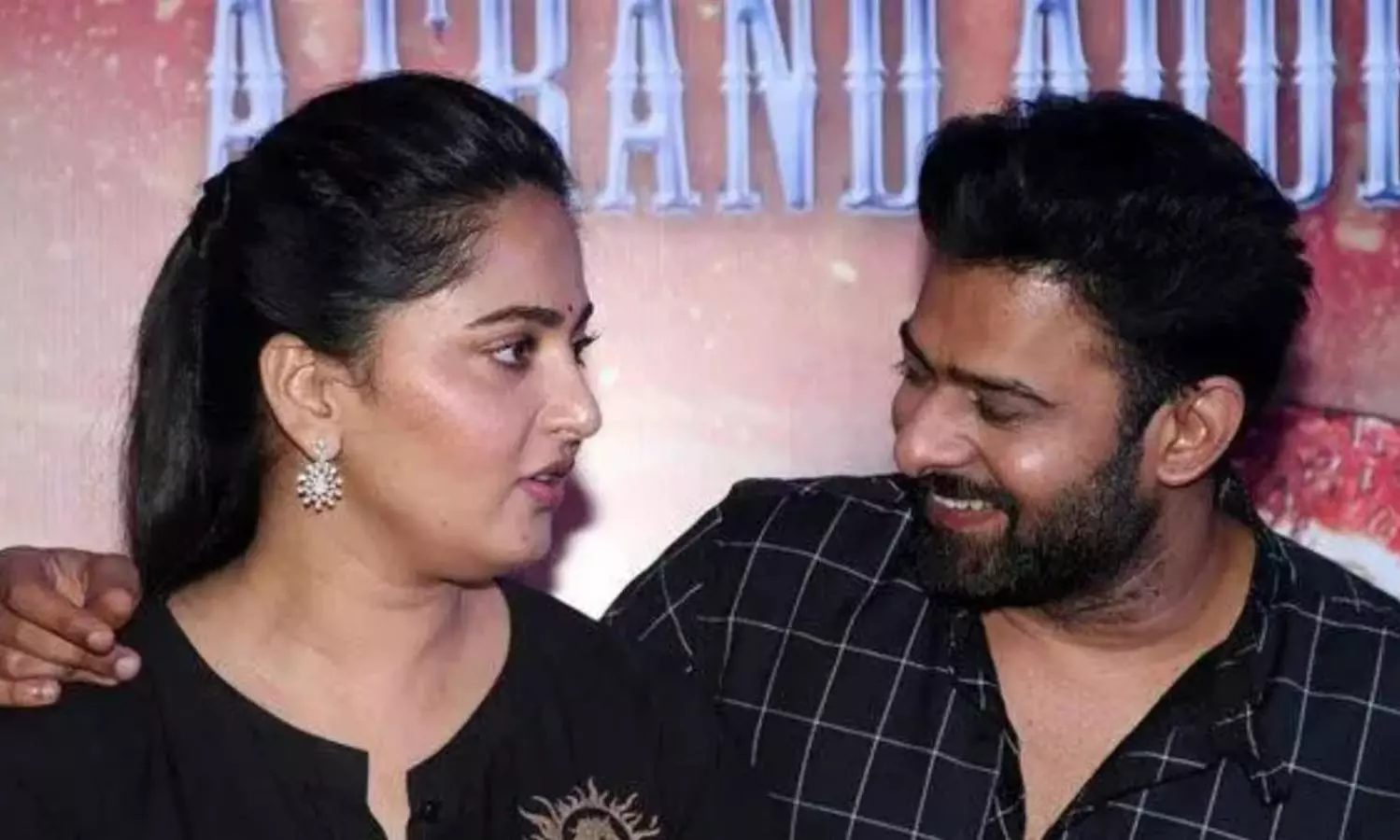 Prabhas Anushka Reunited After 8 Years, Fans Celebrate