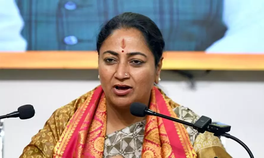 Shocker Of The Day: CM Attacked Inside Residence!