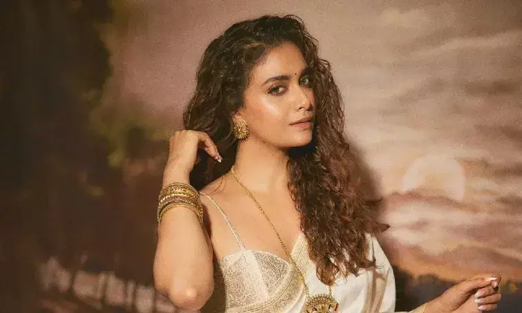 Keerthy Suresh Faces Heat Same Errors Again