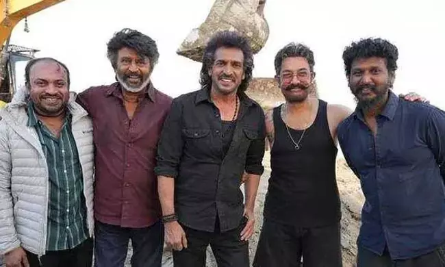 A Legendary Frame From Coolie Gang