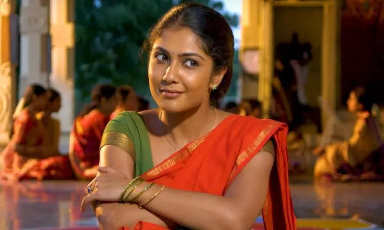 Kamalinee Mukherjee Admits Hurt Over Charans Govindudu Andarivadele