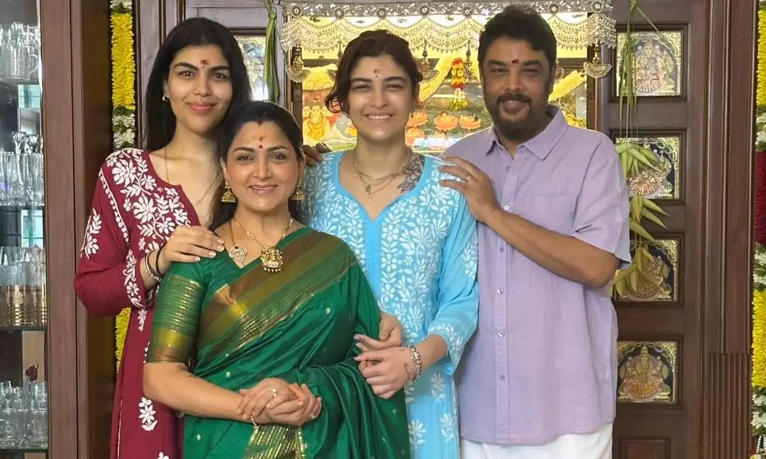 Khushboo Family Photo Viral After Stunning Weight Loss