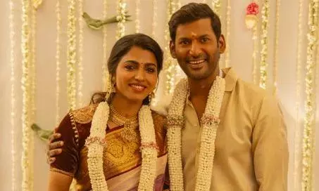 1st Pics On Net: Hero Vishal Gets Engaged!