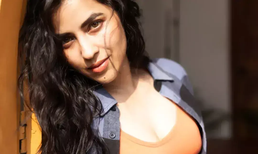 Komalee Prasad Shocks Saying No Regret On HIT