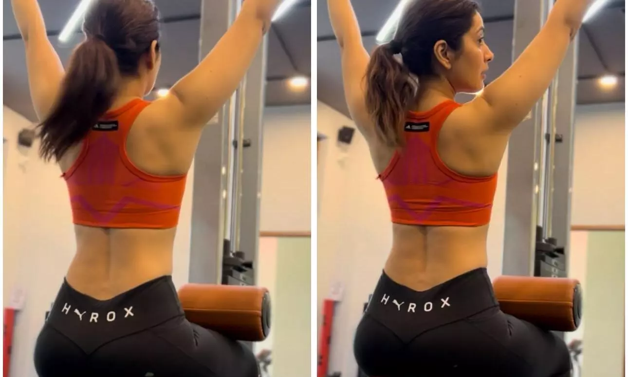 Raashi Khanna Flaunts Sizzling Figure In Gym Outfit