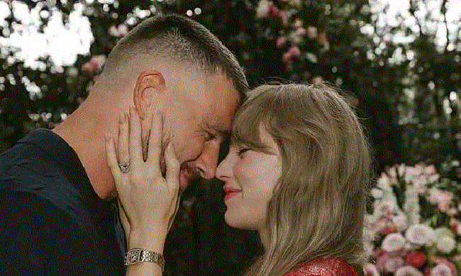 Taylor Swift Stuns Internet As Gorgeous Indian Bride