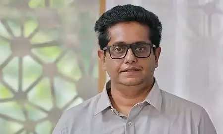 Director Lowers Expectations On Star Heros Film