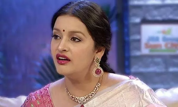 Renu Desai Shocks Again, Bold Warning Rattles Haters