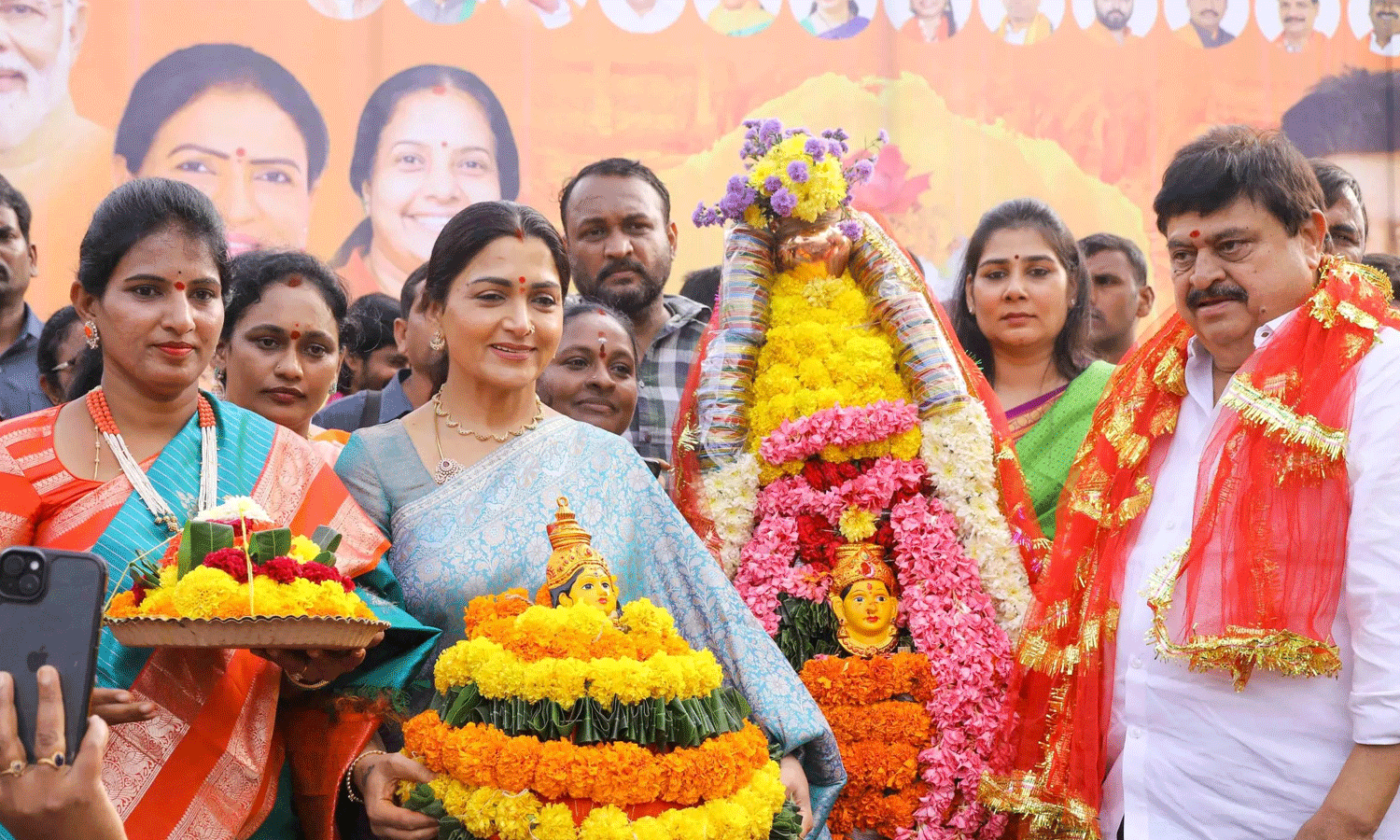 Kushboo’s Batukamma Celebration Video Storms Internet with Vibes