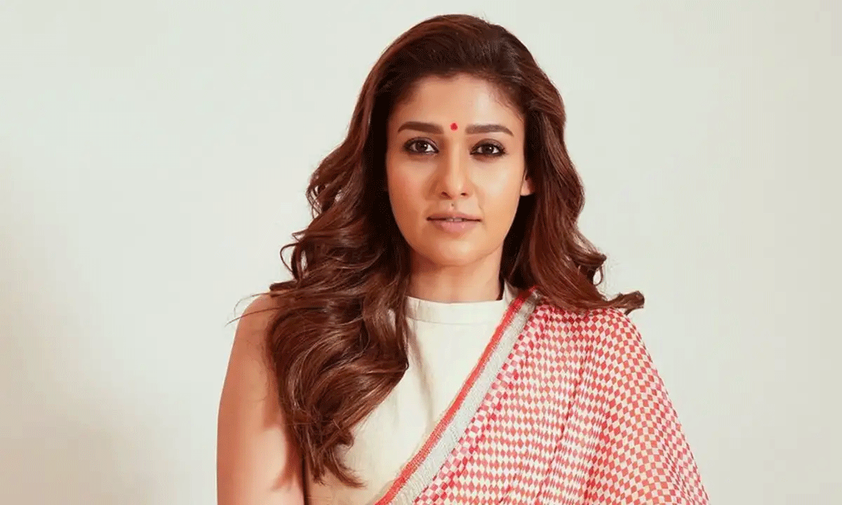 Nayanthara Gets Emotional As She Completes 22 Glorious Years