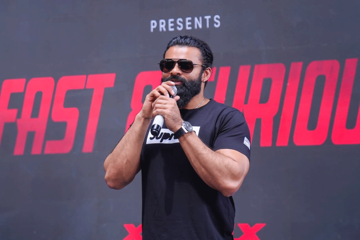 Sai Dharam Tej’s Interesting Remarks on Allu Arjun