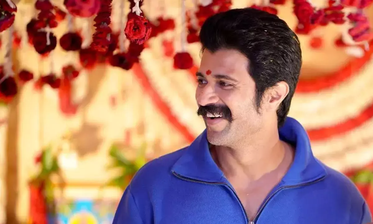 Vijay Deverakondas Rowdy Janardhan Role Has Been Unveiled