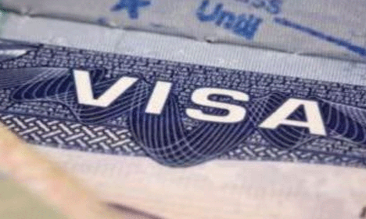 ICE Crackdown: Beware Indian Students In US! ICE Crackdown: Beware Indian Students In US!