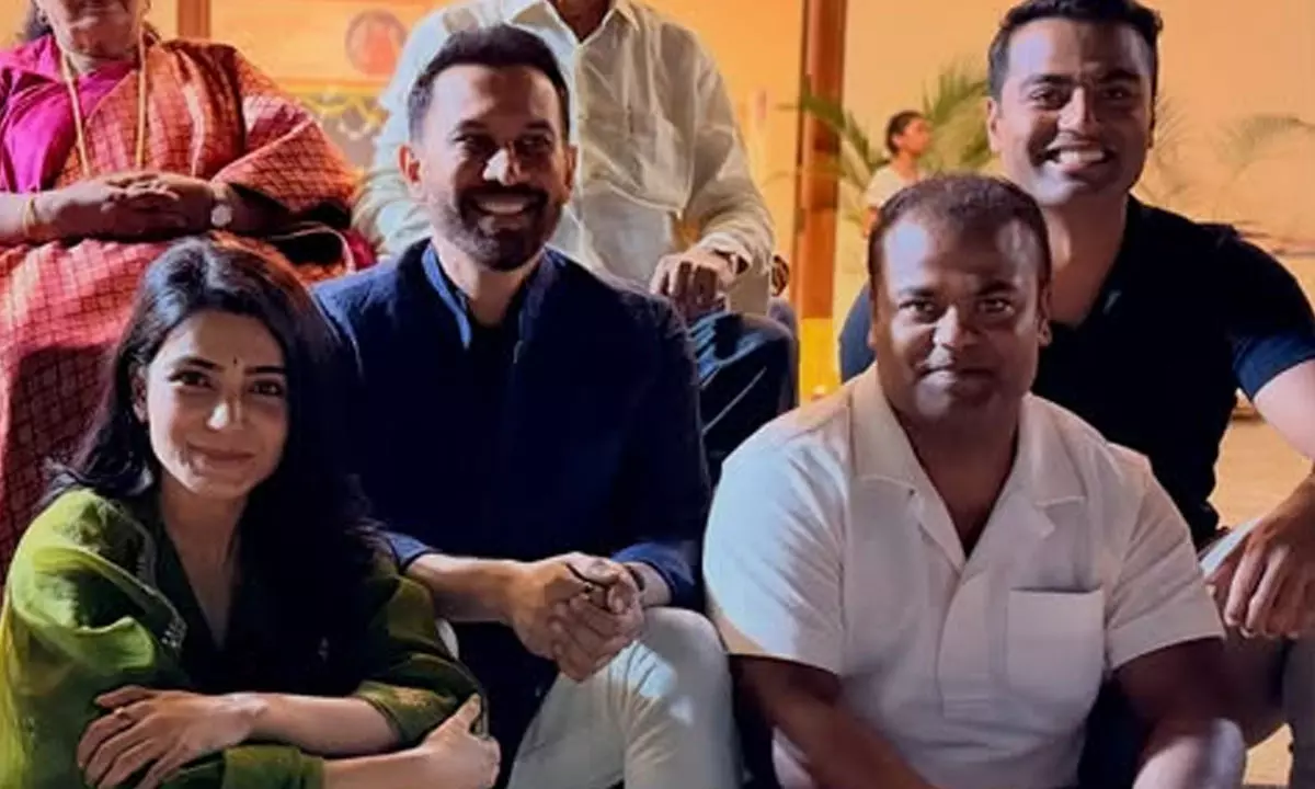 Samantha Ruth Prabhu Enjoys Diwali With Raj Nidimoru Samantha Ruth Prabhu Enjoys Diwali With Raj Nidimoru