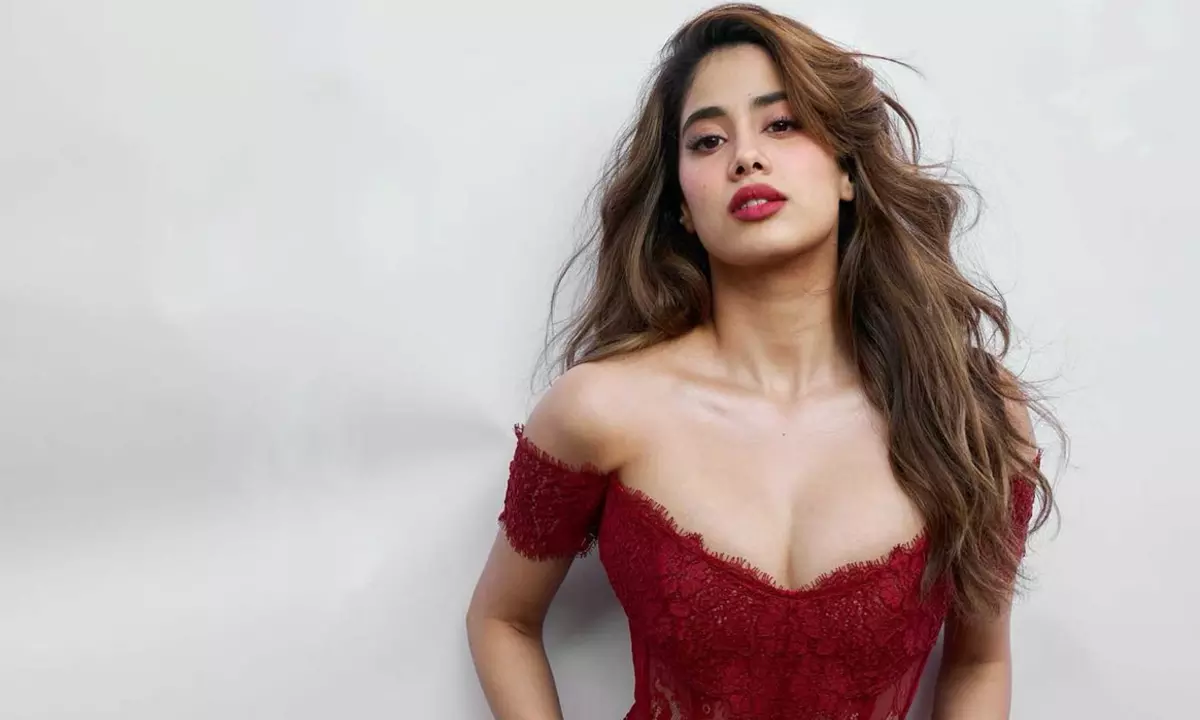 Janhvi Kapoor Overcomes Flops With Exciting New Movie With Big Superstar