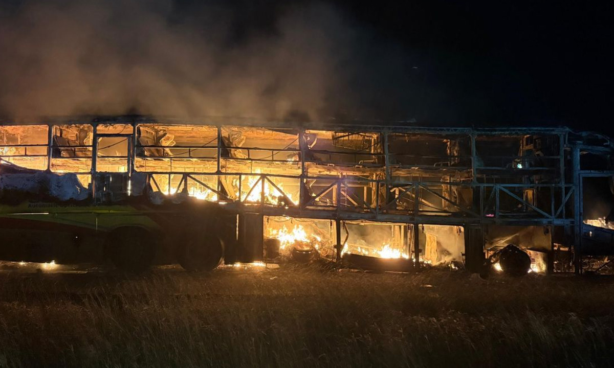 Shocking: 20 Dead As Hyd-Bengaluru Bus Catches Fire!