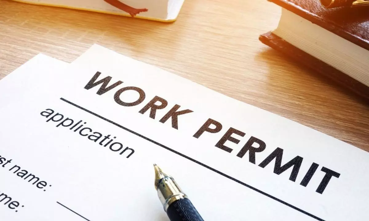 Beware: No More Automatic Work Permit Renewal In US!