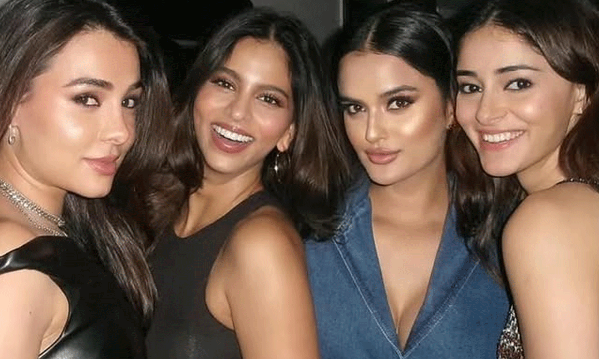 Suhana, Ananya, Navya, And Shanaya Party In Style