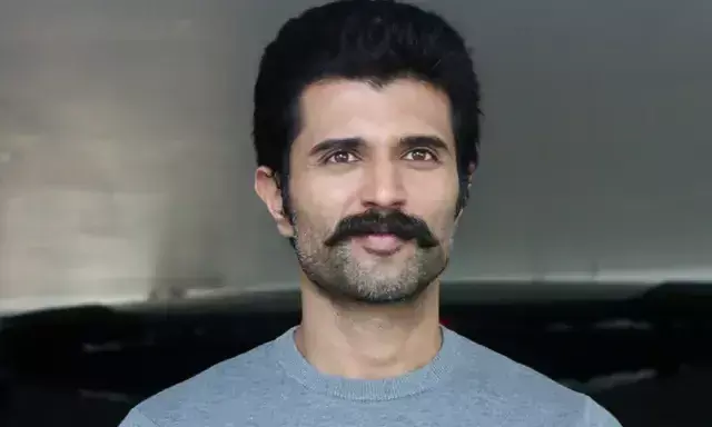 Vijay Deverakonda’s Double Support For Upcoming Films!