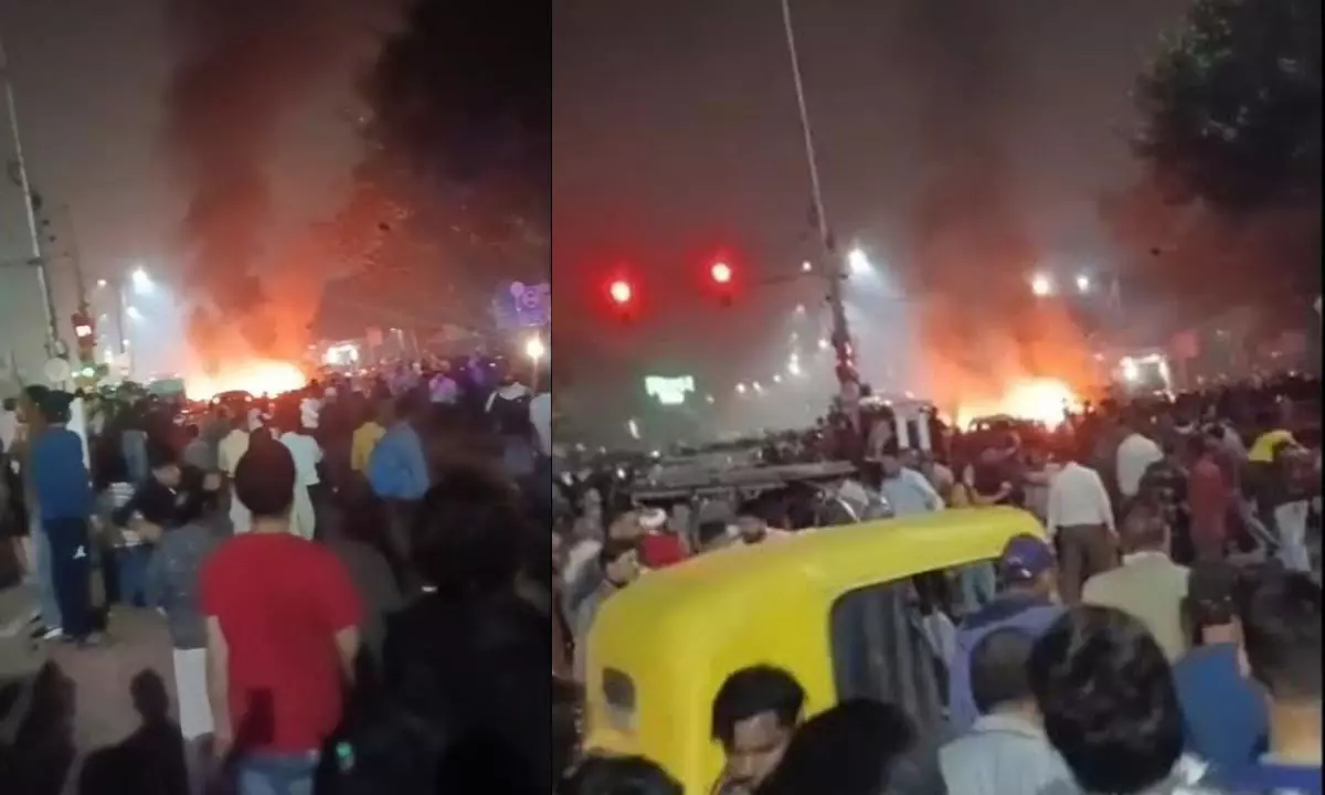 Big Breaking: Explosion In Delhi, 8 Killed!