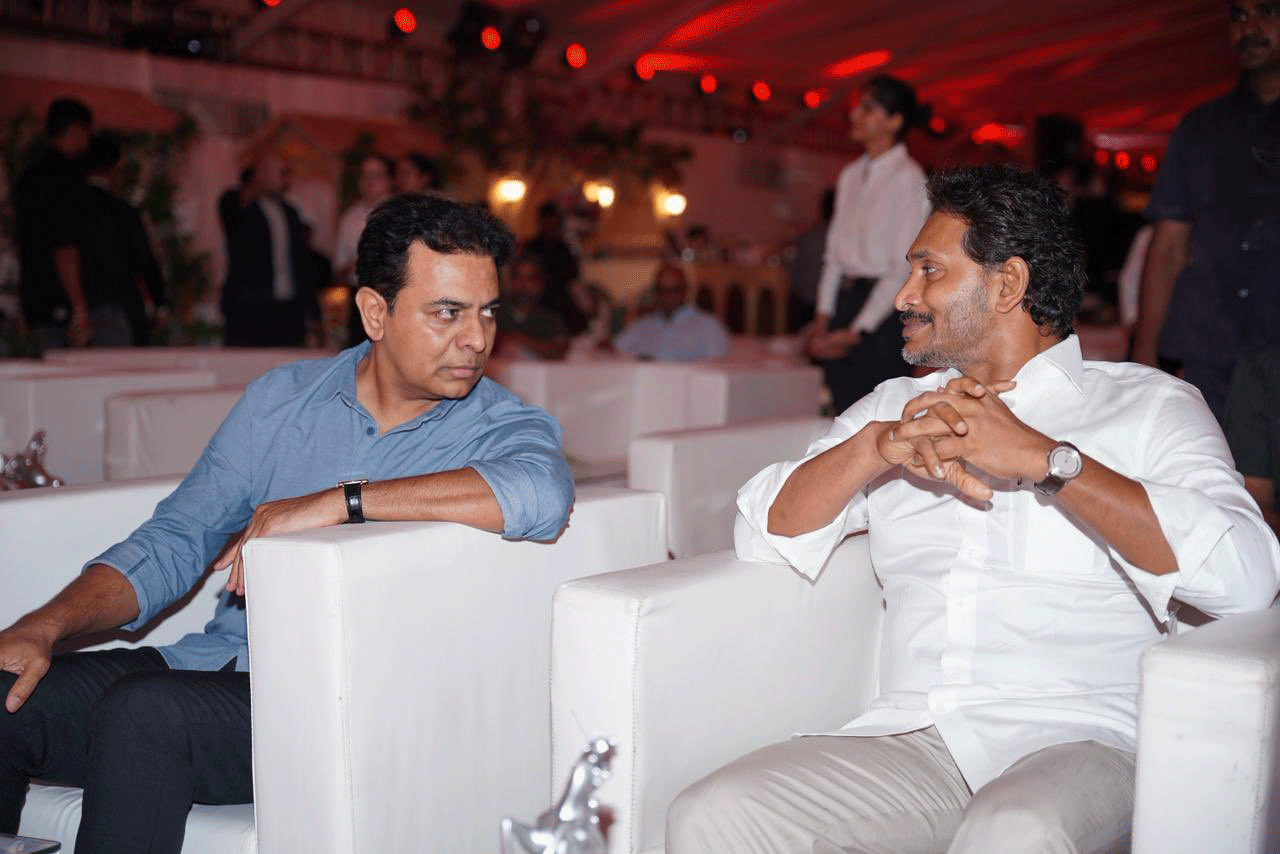 In Pics: Jagan And KTR Shake Social Media!