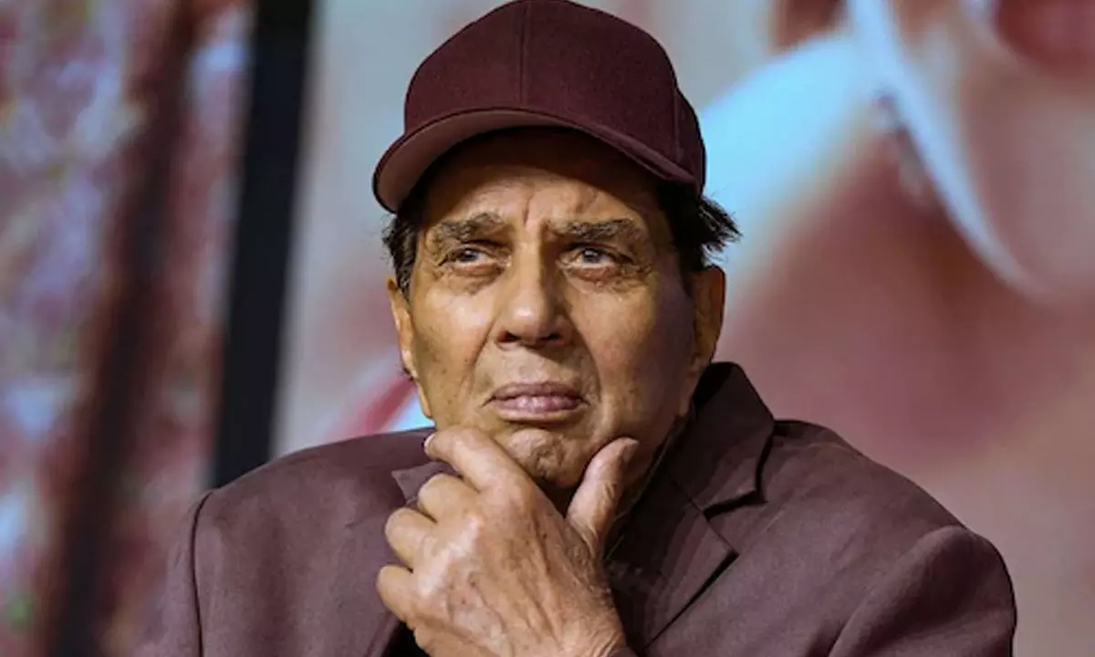 Dharmendra Net Worth: How Rich Was Bollywood’s Legendary He-Man?