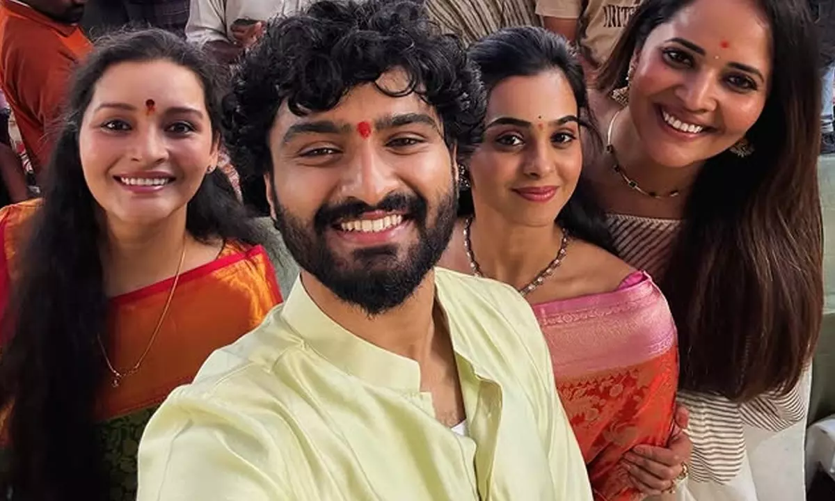 Renu Desai Creates Stir With Fresh Tollywood Re-Entry Buzz