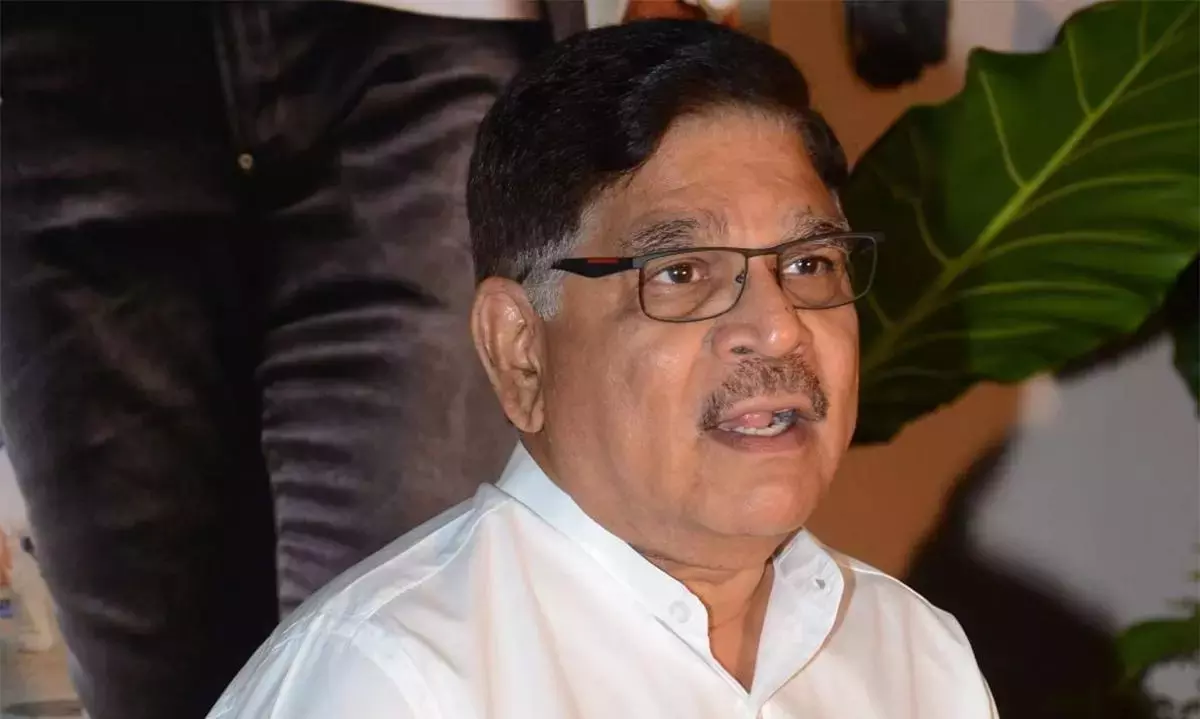 Allu Aravind Triggers Speculation with Late Dharmendra House Meet