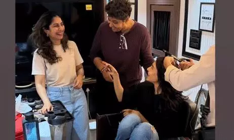 Samantha Drops Post-Wedding Mehendi Pics Straight From Shoot