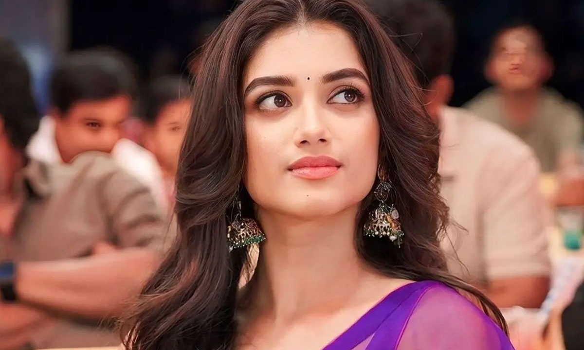 Bhagyashri Borse Bags Biggie in Female-Centric Film? | Bhagyashri Borse ...