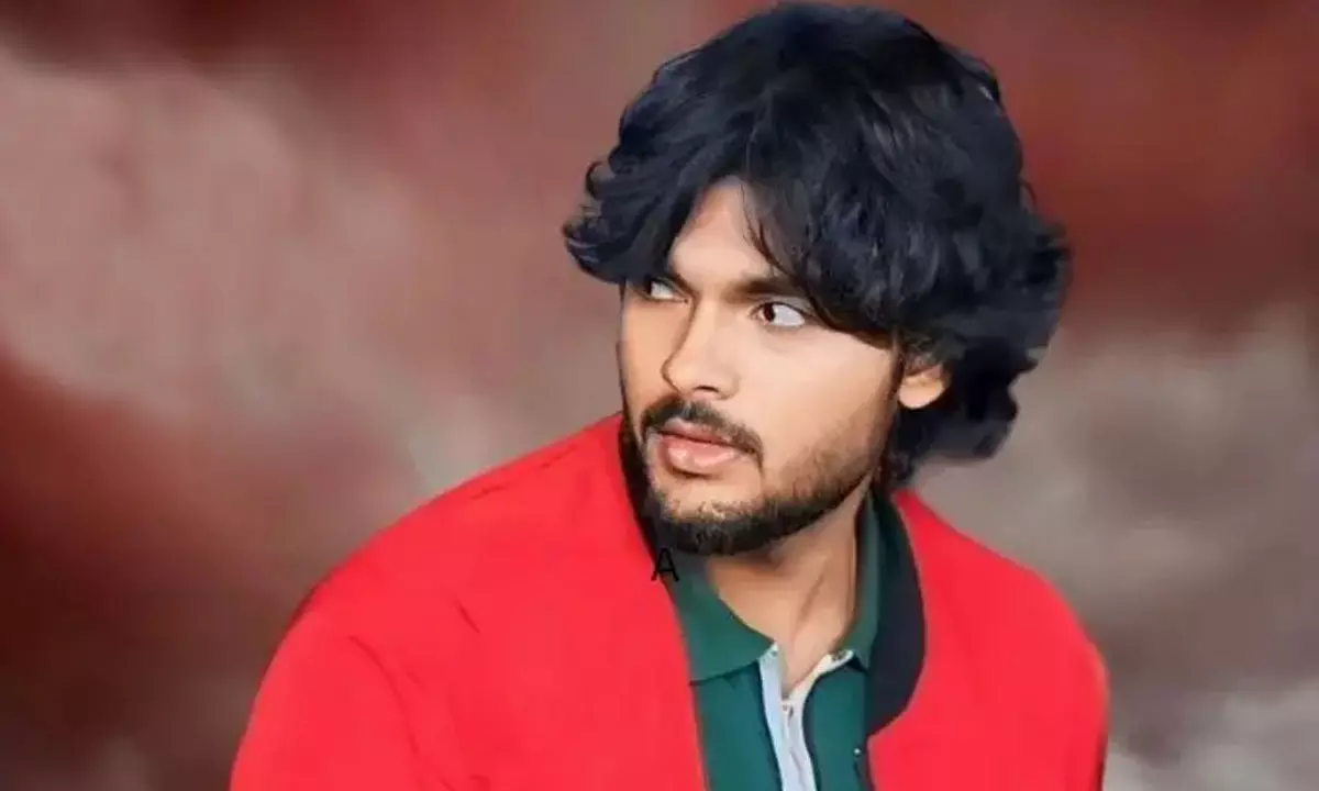 Whats Behind The Massive Buzz Around Akiras Debut?