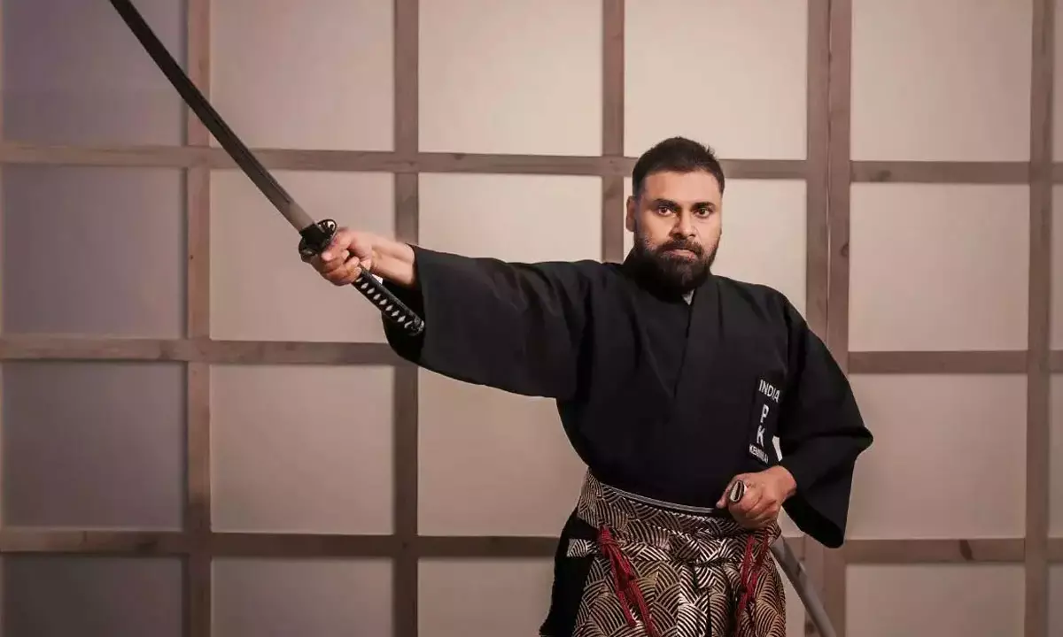 Pawan Kalyans Makeover: Not For Event, But For Look Test?