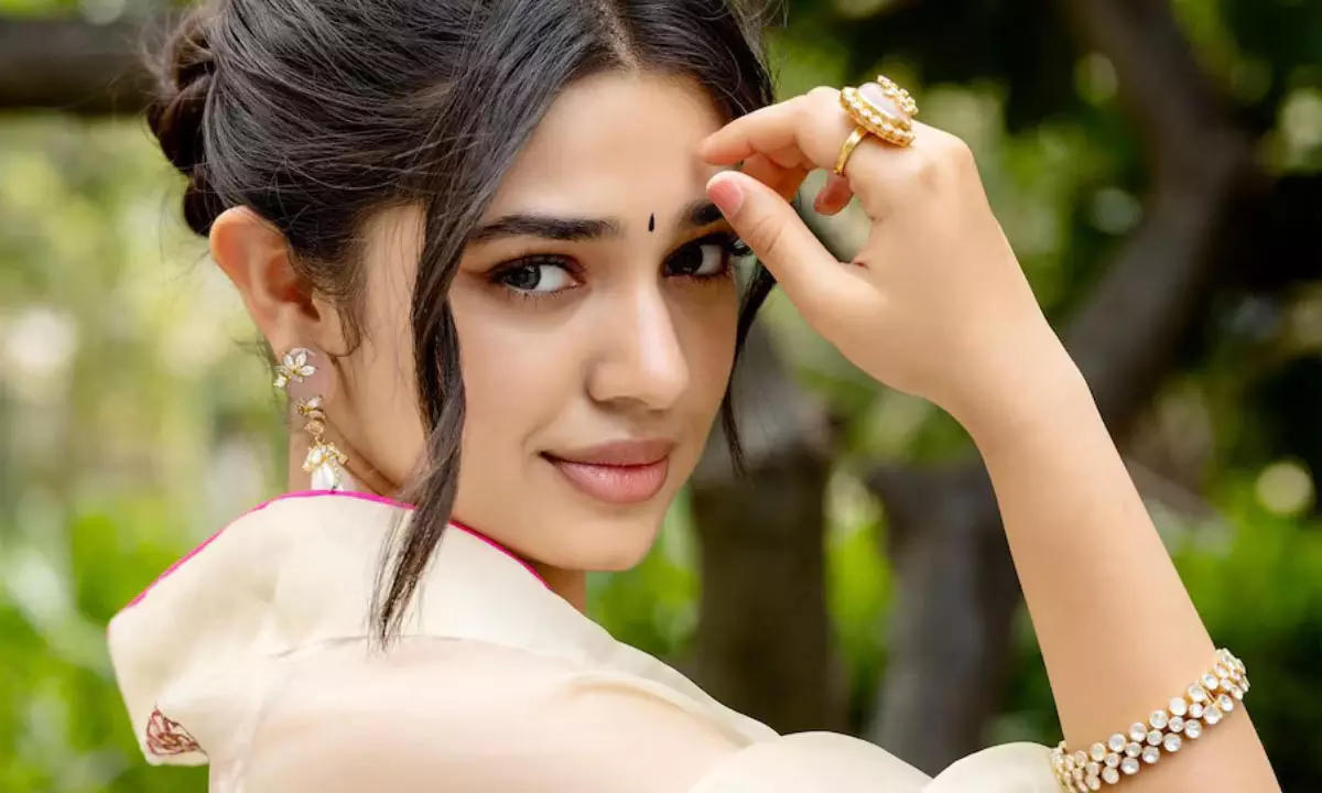 Tamil Debut: Kriti Shetty Follows Sreeleelas Fate