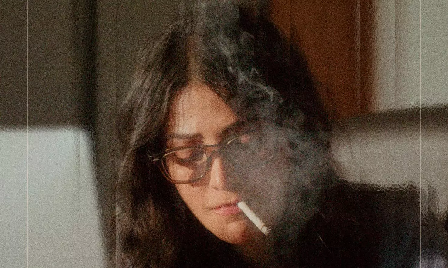 Shruthi Haasans intense look increases buzz for AOT