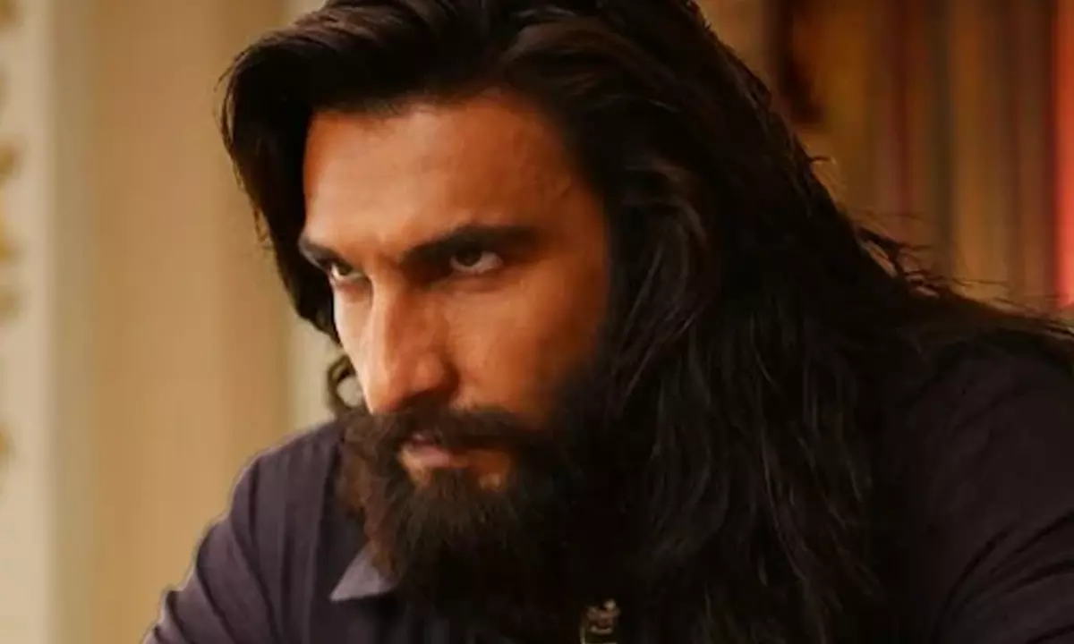 Netflix Messes Up With Dhurandhar: Fans Firing!