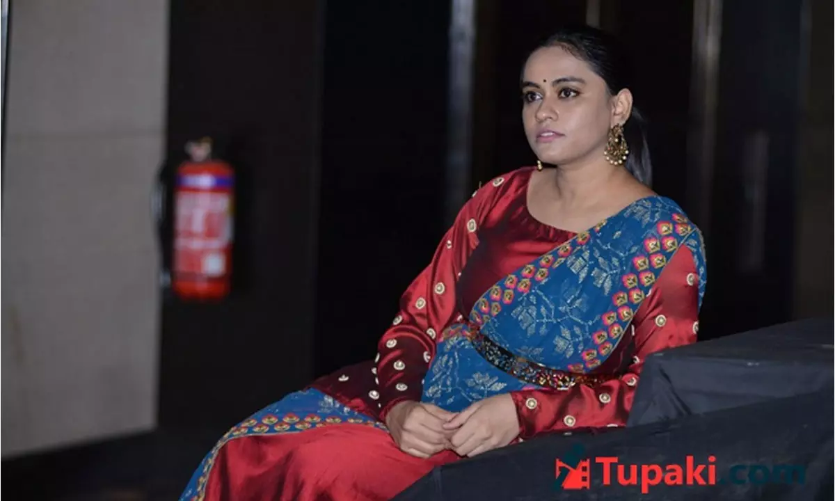 Another Telugu Anchor Makes Her Telugu Film Debut