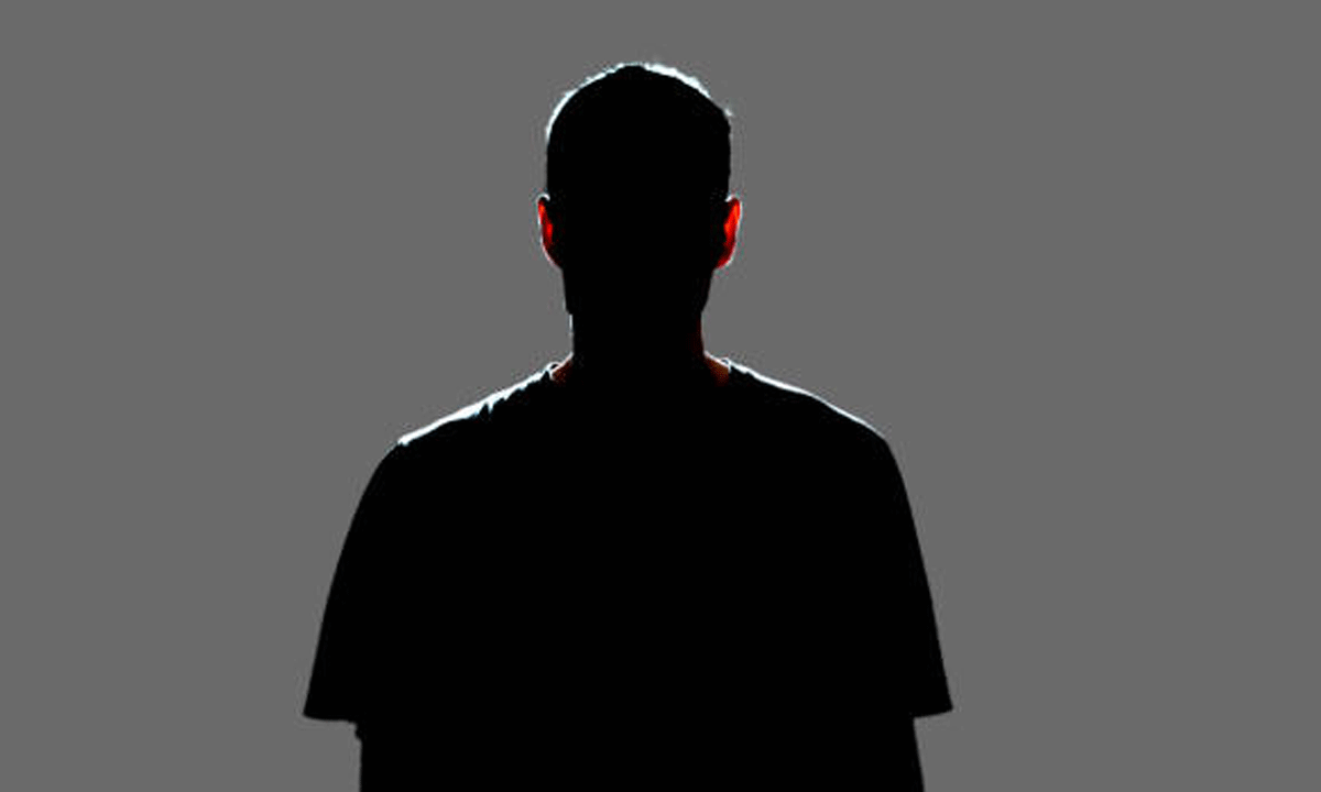 Buzz: Another Fight Master Turns Director