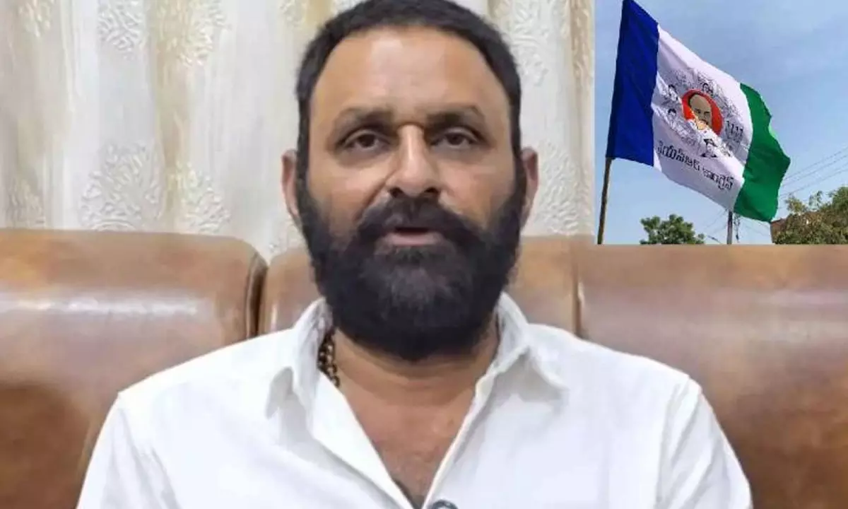 How Kodali Nani Stopped Paritala Ravi From NTR Film?