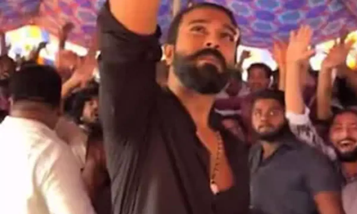 Ram Charan Sports Bandage Above Eye, Greets Fans Ahead of Birthday