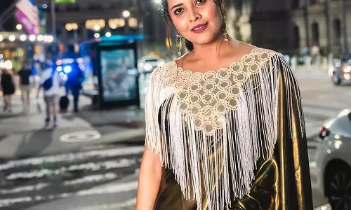 Gorgeous Looks Of Anasuya In Designer Outfit
