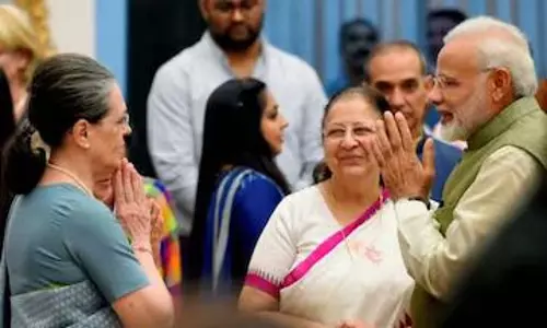 సోనియాను పలకరించిన మోడీ.. సమాధానం ఇదే!